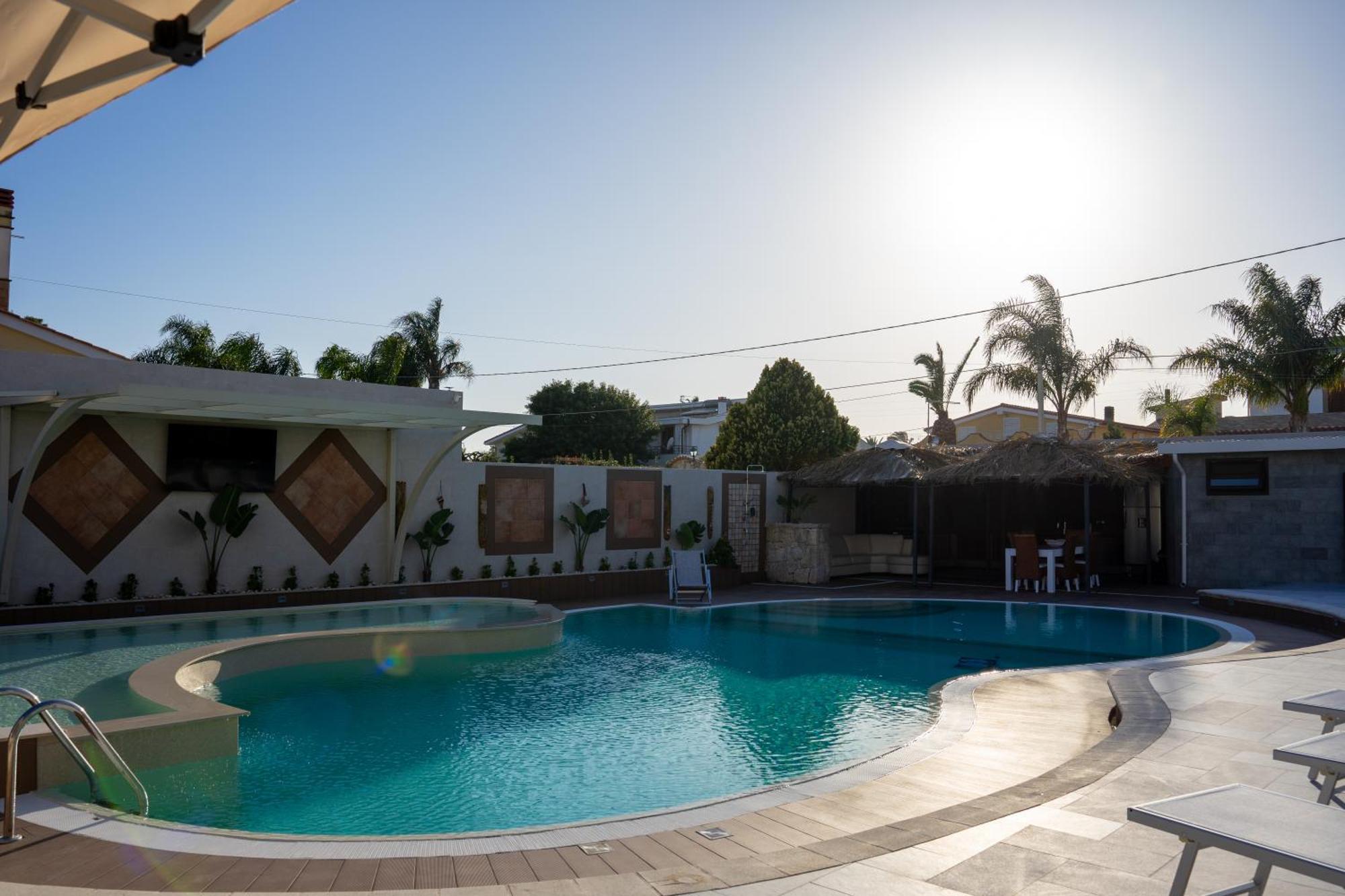 Aqua Doria Villa